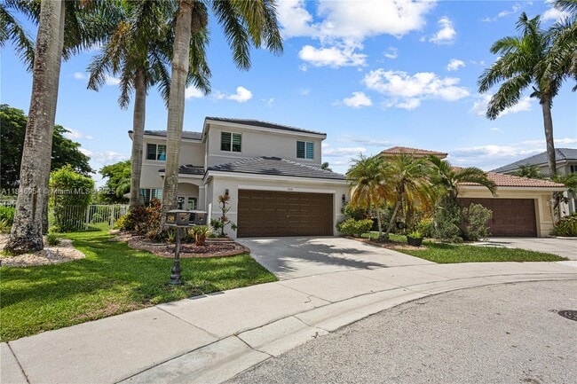 Building Photo - 1515 Winterberry Ln