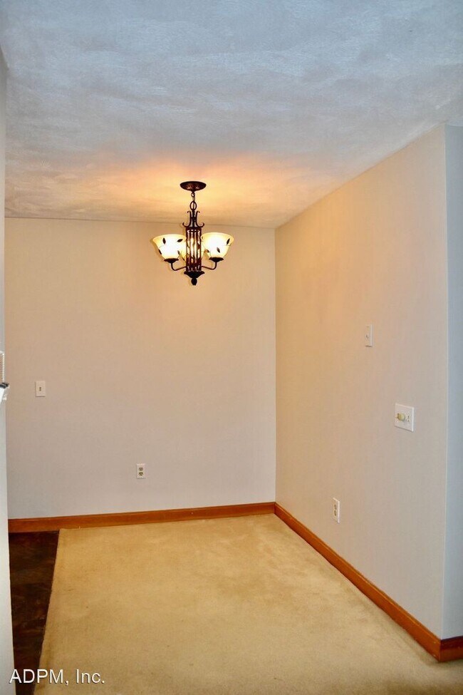Foto del edificio - 1 br, 1 bath House - 209 Great Road, Apt C7