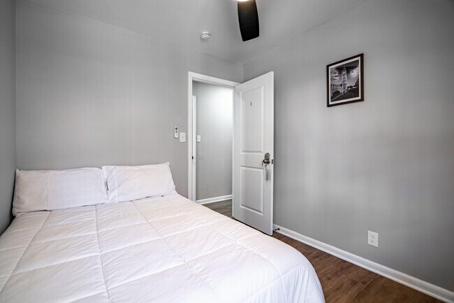 Foto del edificio - The Dollar Mill | Charming Home in a Prime Atlanta Location with easy access to nearby essentials...
