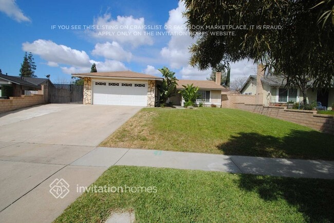 Building Photo - 8274 Eastwood Ave
