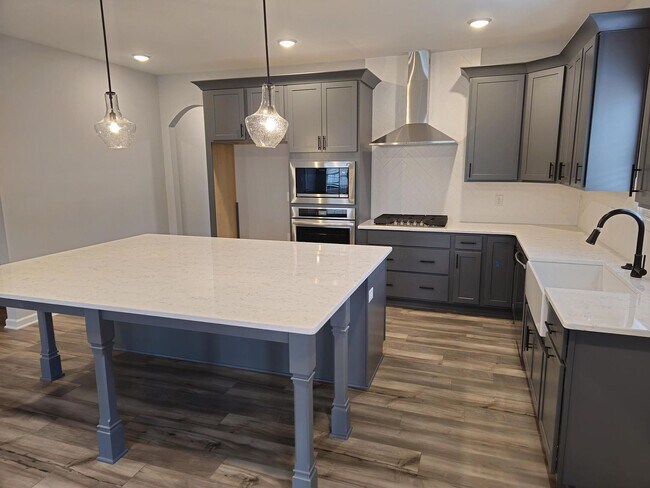 Building Photo - 807 Kilworth Cir