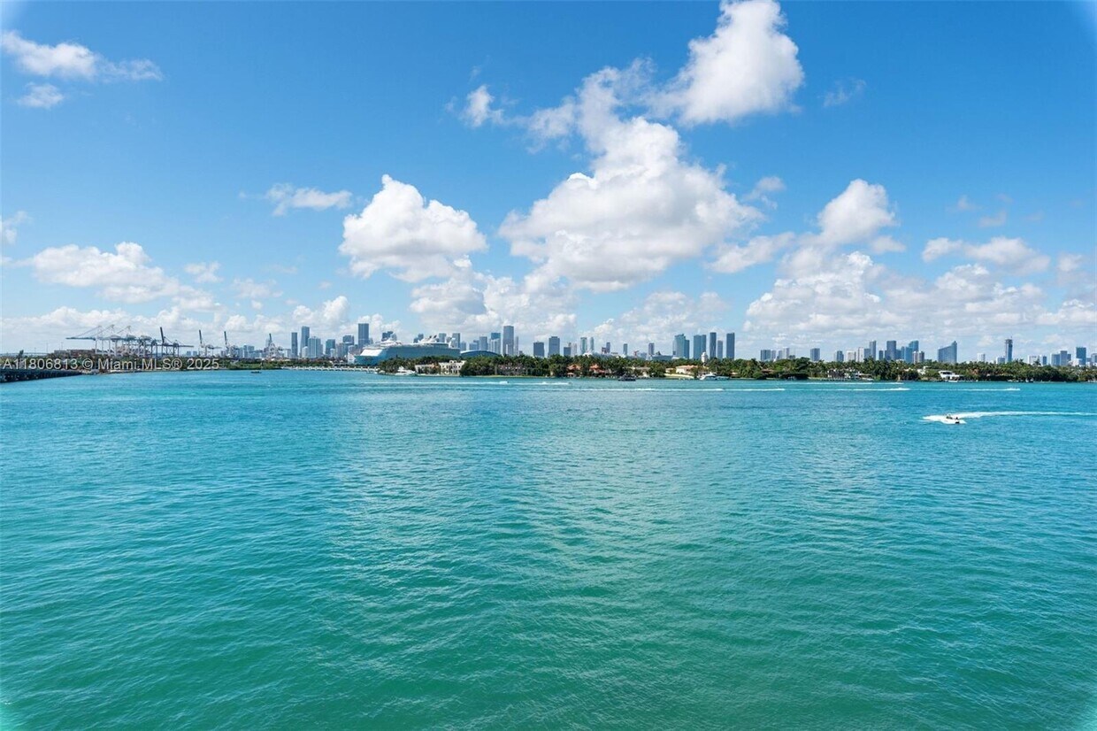 Foto principal - 540 West Ave