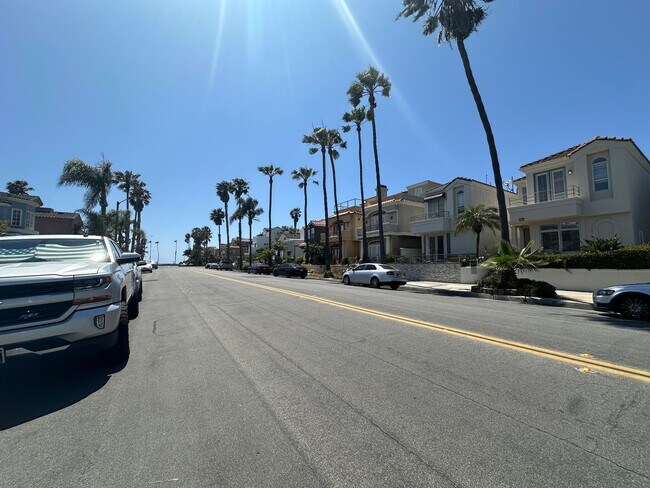 Foto del edificio - Huntington Beach Home