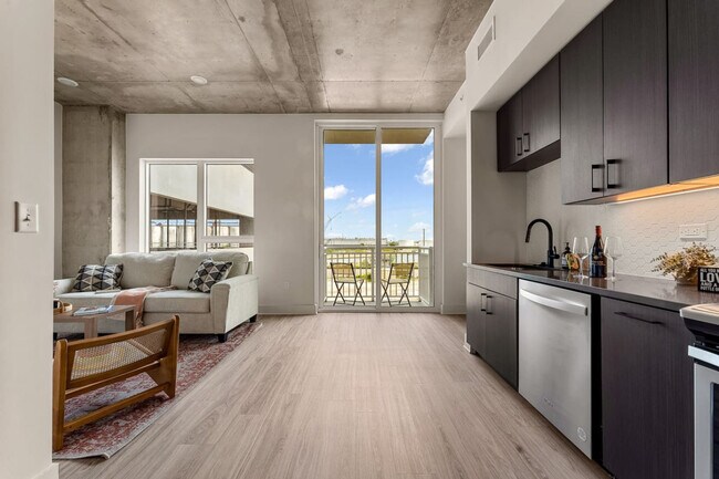 Foto del edificio - 617 N 12th St