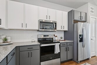 Building Photo - Skye at Chisholm Trail