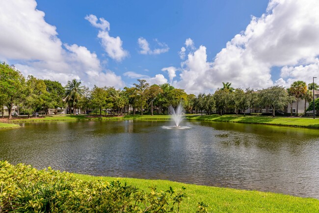 Foto del edificio - Palm Haven at Deer Creek