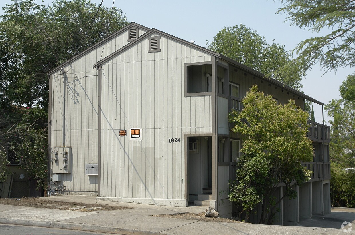 Primary Photo - 1824 Cavallo Rd