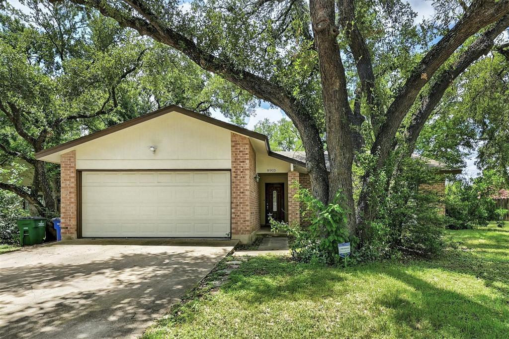 Primary Photo - 8903 Piney Point Dr
