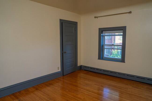 Foto del edificio - 2302 Blaisdell Ave
