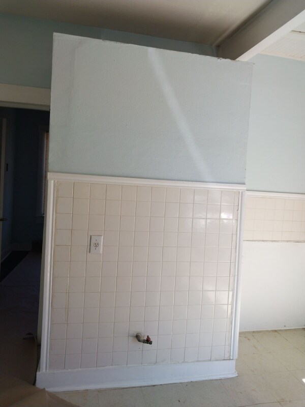 Foto del edificio - 729 Waverly Ave