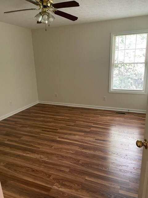 Building Photo - 533 Cs-1383