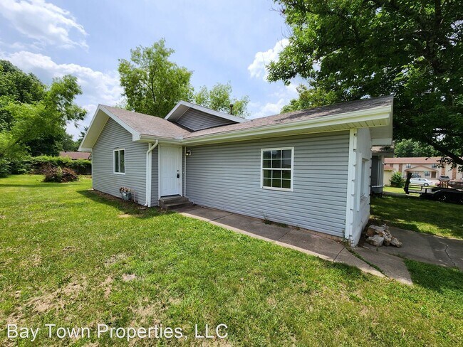 Building Photo - 3 br, 1.5 bath House - 3218 W Karen St Unit A