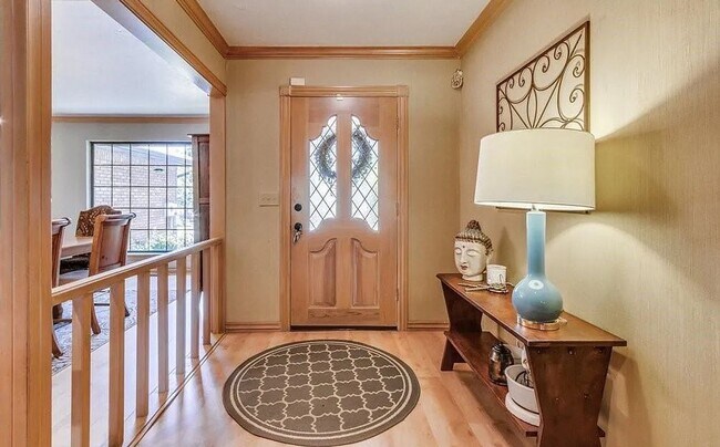 Foto del edificio - Massive 4BD/3BTH and 2 Car garage Home! Minutes from I-35