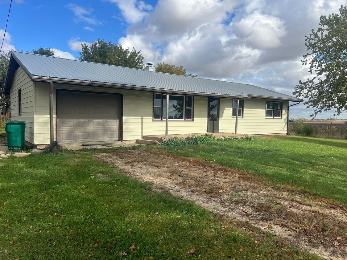 Building Photo - 5079 Byers Rd