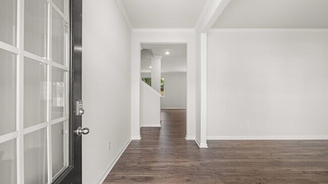 Foto del edificio - 127 Landsdowne Way SE