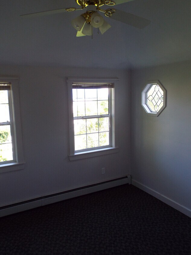 3 King St, Fitchburg, MA 01420 Townhome Rentals in Fitchburg MA