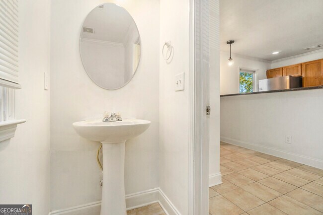 Foto del edificio - 719 Magnolia St NW