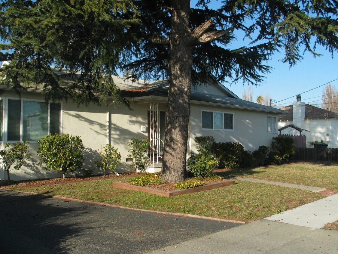 2391 W Avenue 136th, San Leandro, CA 94577 House Rental in San