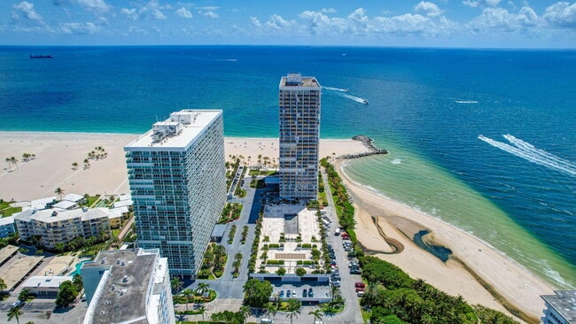 Foto del edificio - 2100 S Ocean Ln