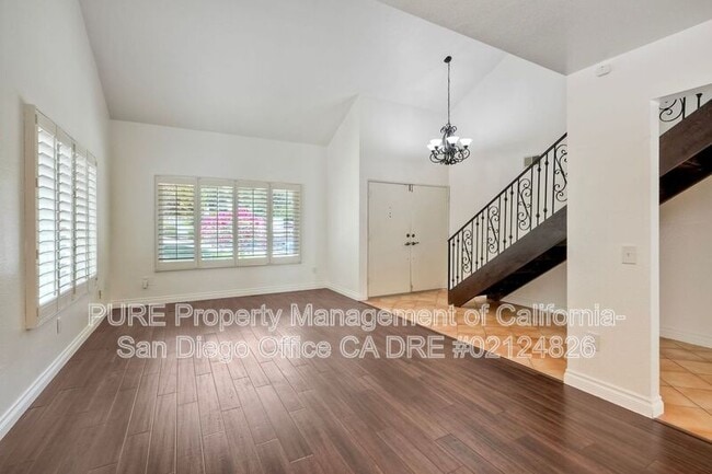 Foto del edificio - 461 Ridgeview Ct