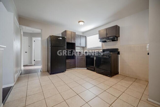 Foto del edificio - 256 Connolly Dr