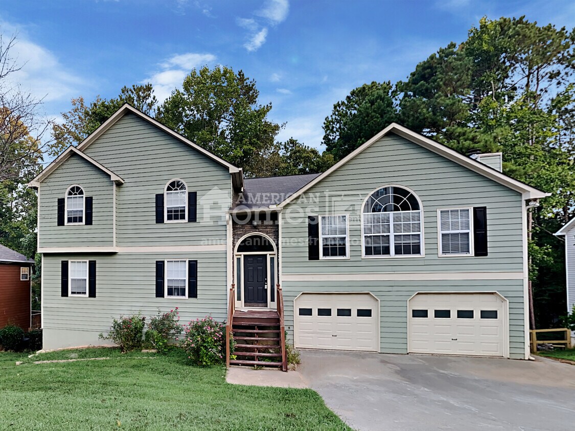 1017 Queensbury Run House Rental in Acworth, GA
