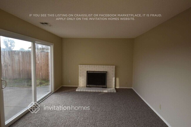 Foto del edificio - 3442 Chandler Cir