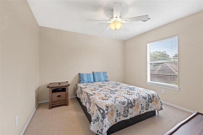 Foto del edificio - 3119 Aylesworth Ct