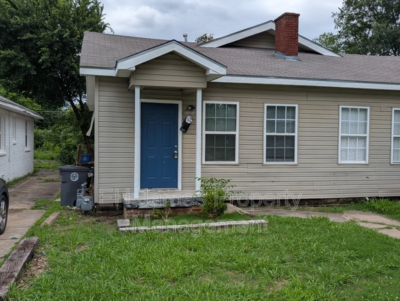 Primary Photo - 1627 N Denver Ave