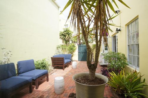 Foto principal - 5955 Catesby St