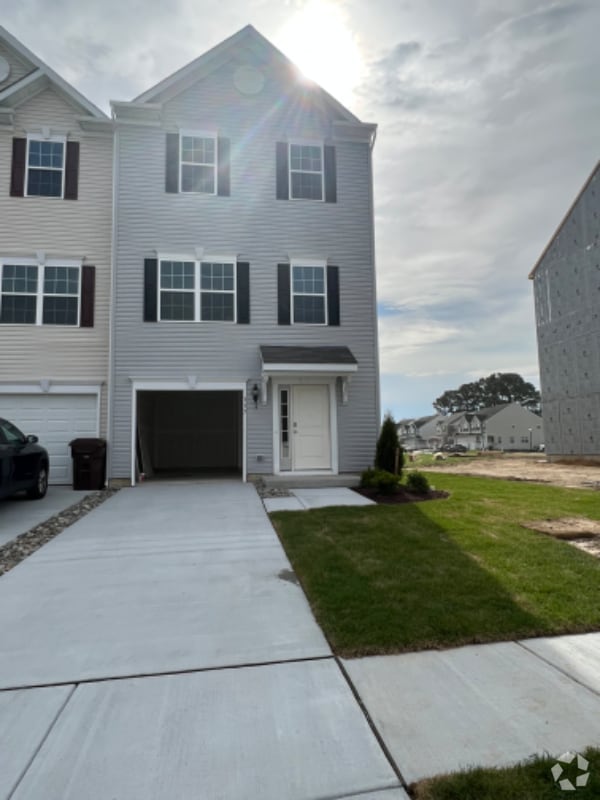 Apartments For Rent in Rhodesdale MD with Garages 1 Rentals