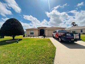 Building Photo - 15596 SW 13th Cir