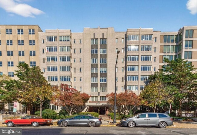 Building Photo - 1727 Massachusetts Ave NW