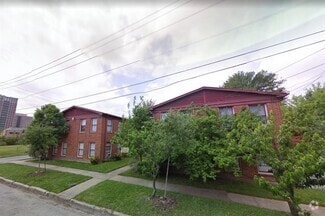 Building Photo - 4402 Roseland St