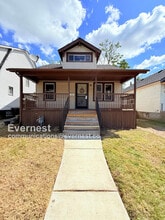 Building Photo - 14600 Lauder St