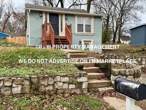 Building Photo - 2609 W 45th Ave