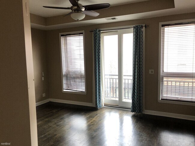 Foto del edificio - 2 br, 2 bath Condo - 1347 North Sedgwick S...