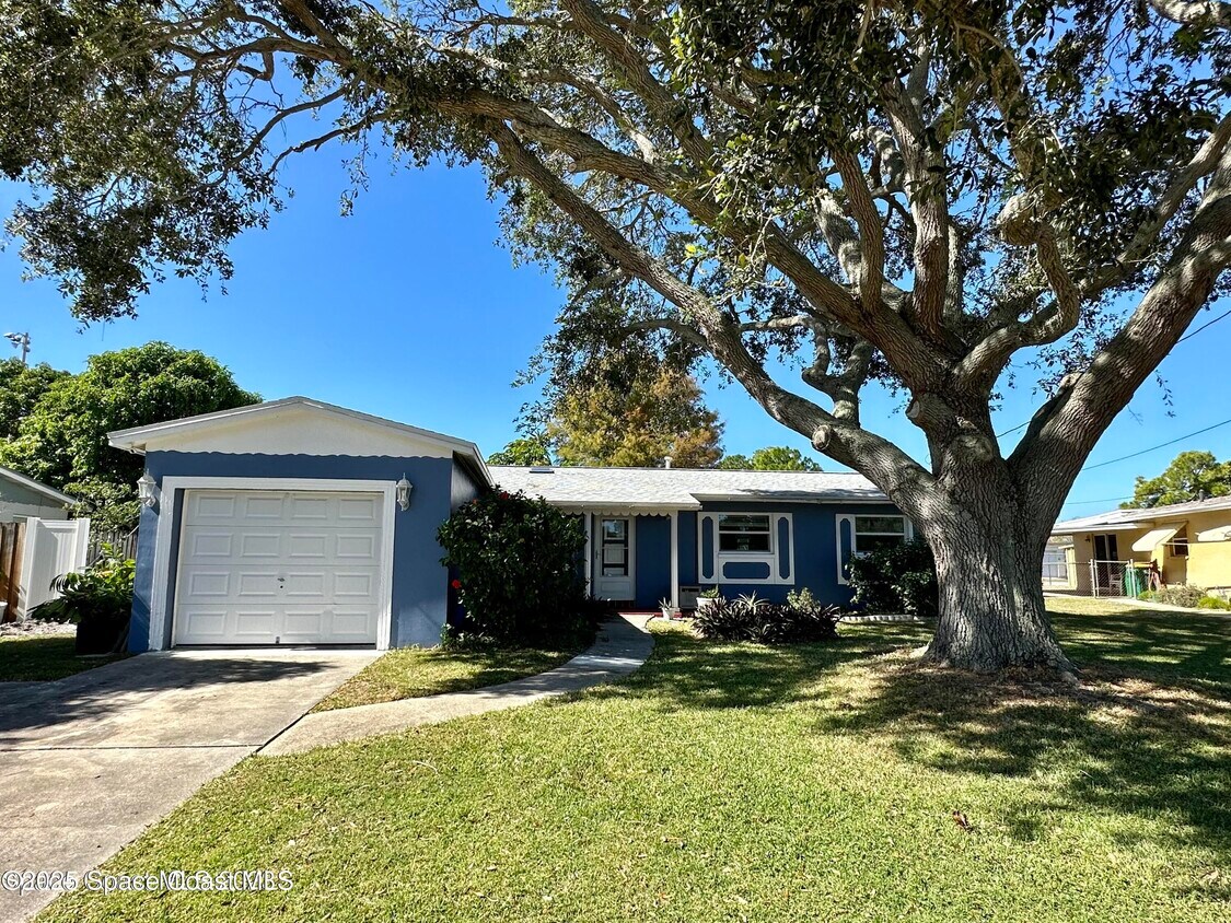 Foto principal - 940 Garden Rd