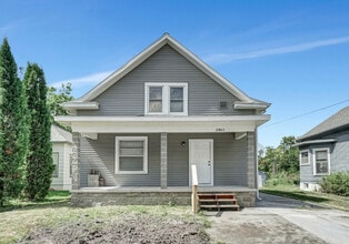 Building Photo - 2503 S 8th St