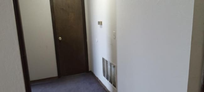 Building Photo - 902 Cynthia St