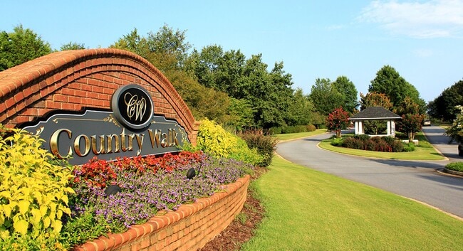 Photo - Rental in Country Walk! Clemson, SC House