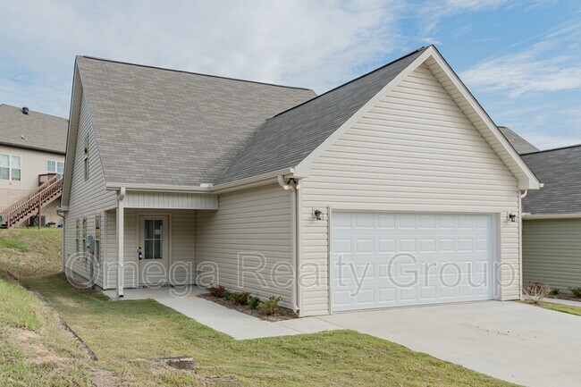 Building Photo - 65 Deer Creek Dr