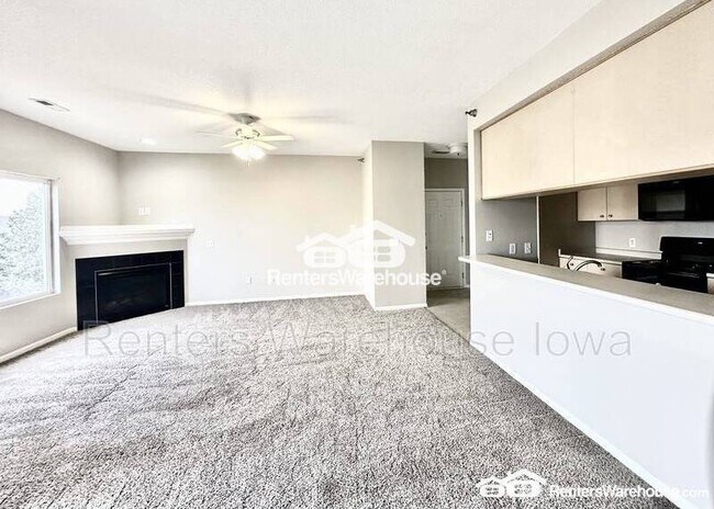 Foto del edificio - 2323 E Porter Ave