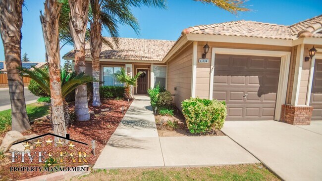 Foto del edificio - 4334 Bareback Ln