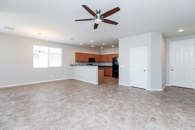 Foto del edificio - 4520 W Alabama Ln
