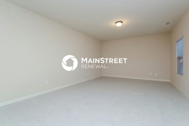 Building Photo - 4 Bedroom Pet-Friendly Home in Pendergrass, GA with Main Street Renewal