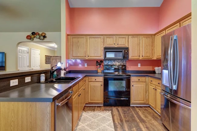 Building Photo - 1416 Water Edge Dr