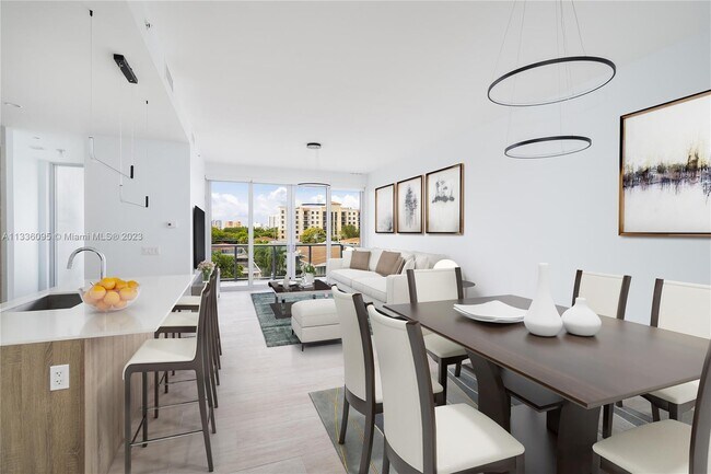 Foto del edificio - 545 SW 11th St