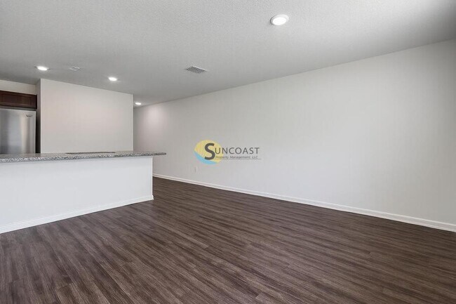 Foto del edificio - 6473 Sweetbay Ln