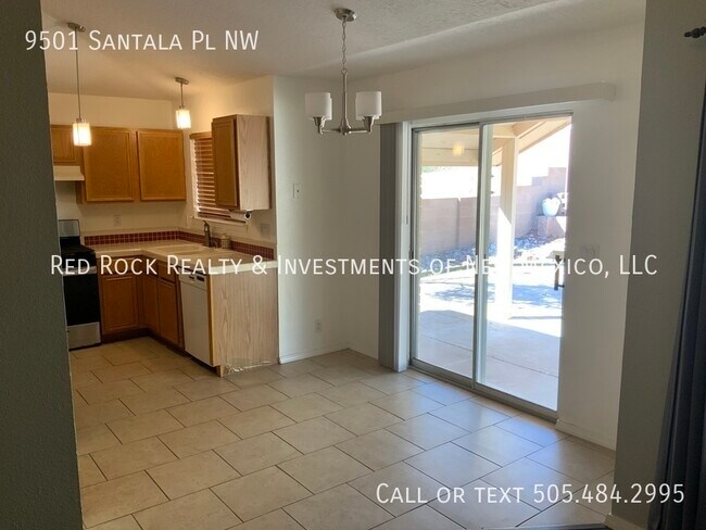 Foto del edificio - 9501 Santala Pl NW